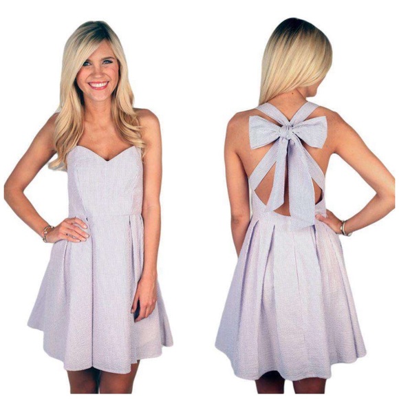 Lauren James Dresses & Skirts - Lauren James The Livingston Seersucker Dress M
